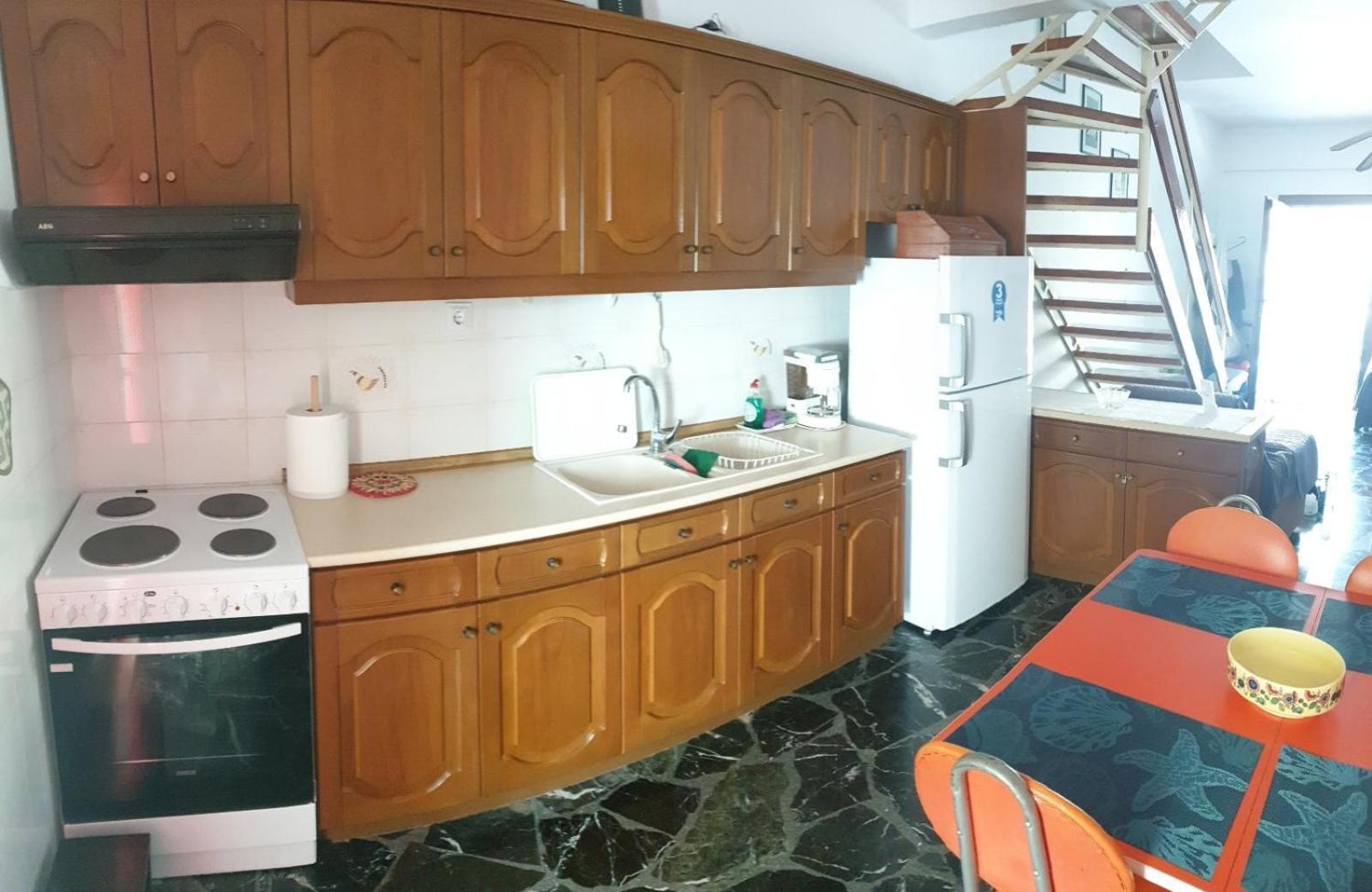 شقة Lovely Maison House 50M From The Beach At Nea فلوغيتا المظهر الخارجي الصورة